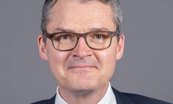 برلماني ألماني: " أسابيع فقط و تنتج إيران قنبلة نووية"