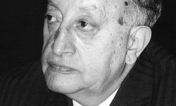 غواتيمالا تطالب بإعادة رفات أديبها ميغيل أنخيل أستورياس من فرنسا