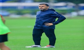 عماد محمد يؤكد استمراره في تدريب المنتخب الأولمبي العراقي