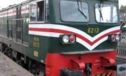 اِنطلاق أوّل قطار لنقل الزوار من طهران إلى كربلاء