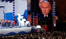 فلاديمير بوتين يحققُ فوزاً قياسياً في الانتخابات