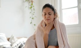 احذر.. فقدان الصوت المفاجئ قد يكون علامة لمرض خطير وليس مجرد زكام