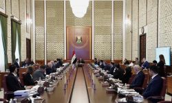 مجلس الوزراء يصوت على تثبيت عقود الوزارات والمحافظات